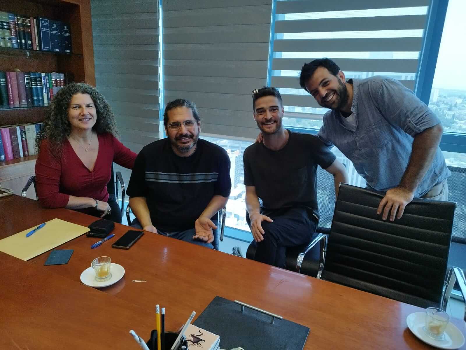 מלווה משקיעים - סגירת עסקה